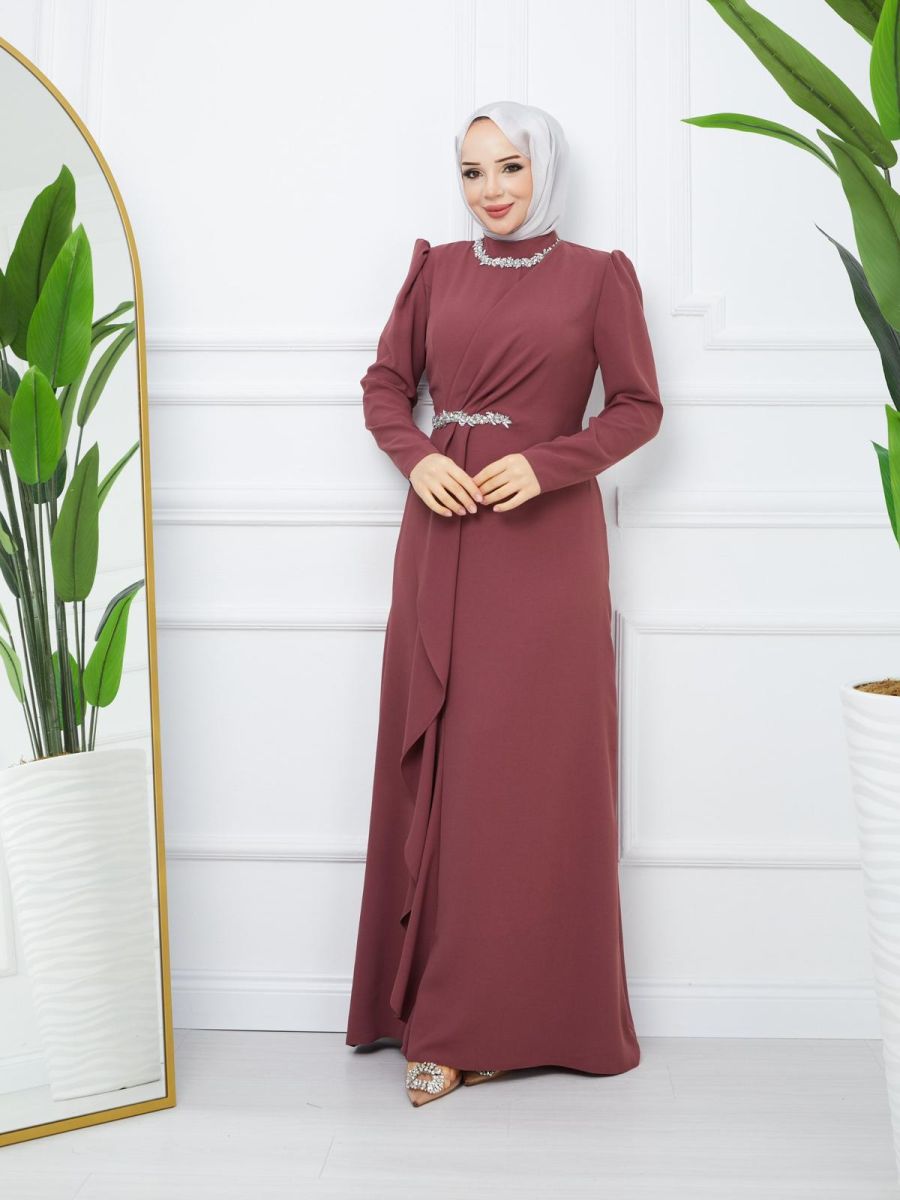 Bel ve Boyun Detaylı Abiye Elbise