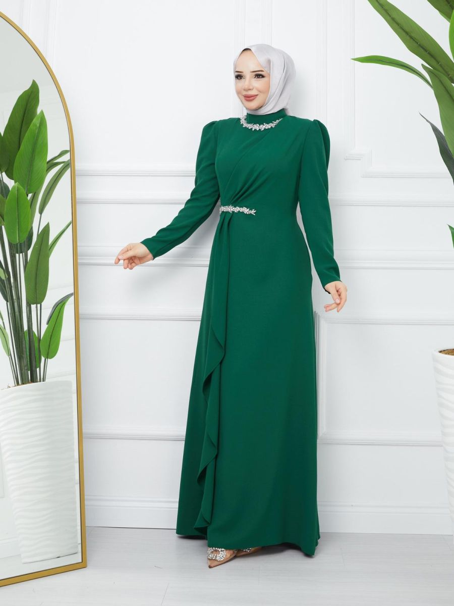 Bel ve Boyun Detaylı Abiye Elbise